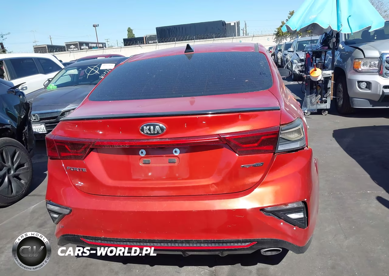 2020 Kia Forte Gt-Line VIN:3KPF34AD7LE261891 - 17