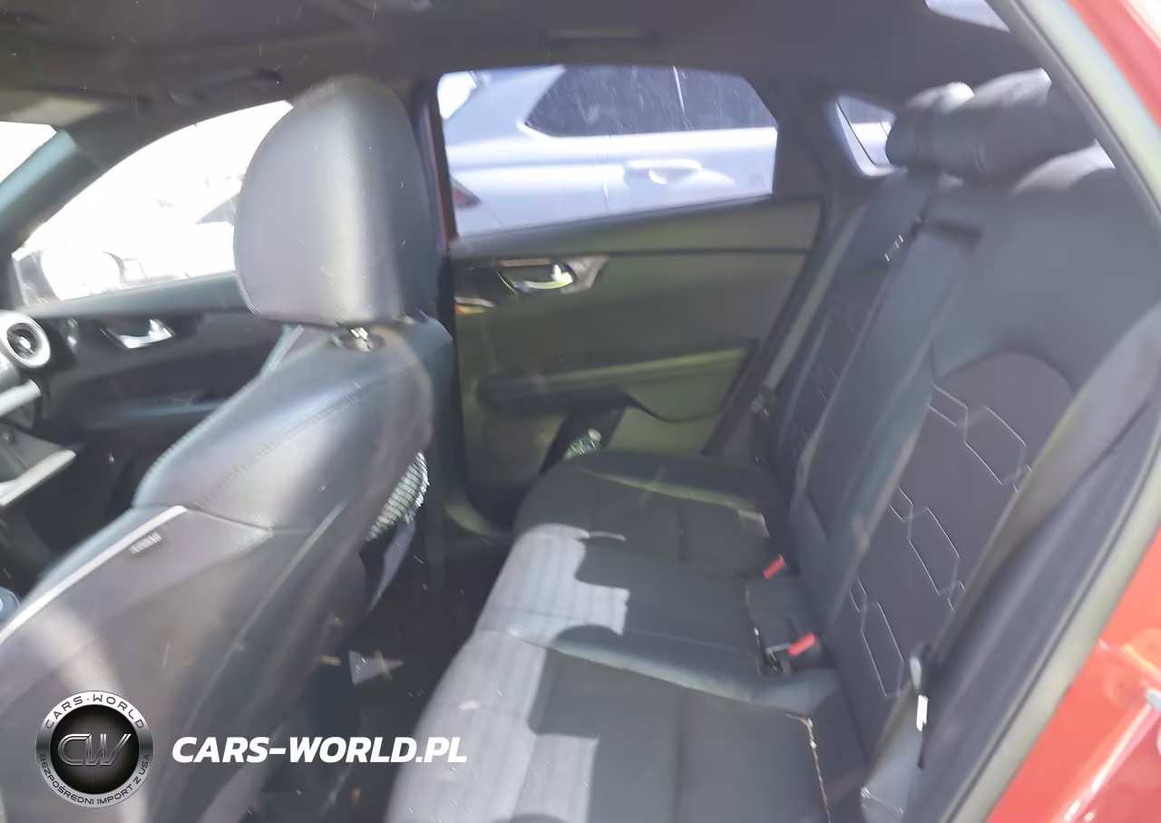 2020 Kia Forte Gt-Line VIN:3KPF34AD7LE261891 - 21
