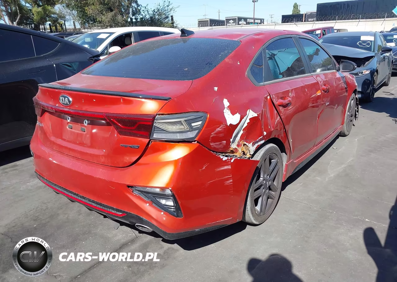 2020 Kia Forte Gt-Line VIN:3KPF34AD7LE261891 - 4