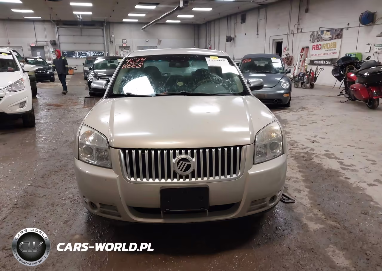 2008 Mercury Sable Premier VIN:1MEHM42W08G608084 - 13