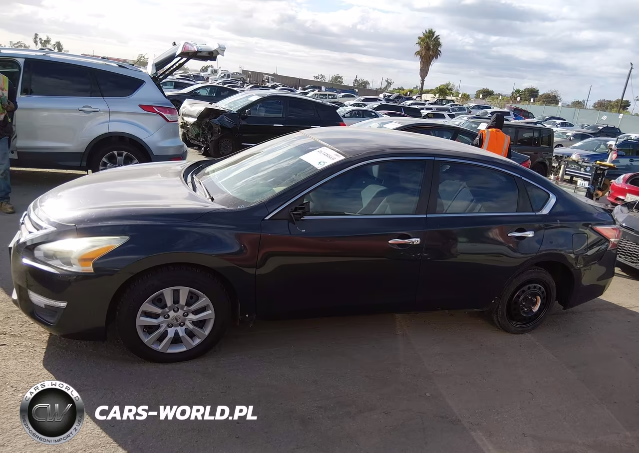2014 Nissan Altima 2.5 S VIN:1N4AL3AP8EN223685 - 15
