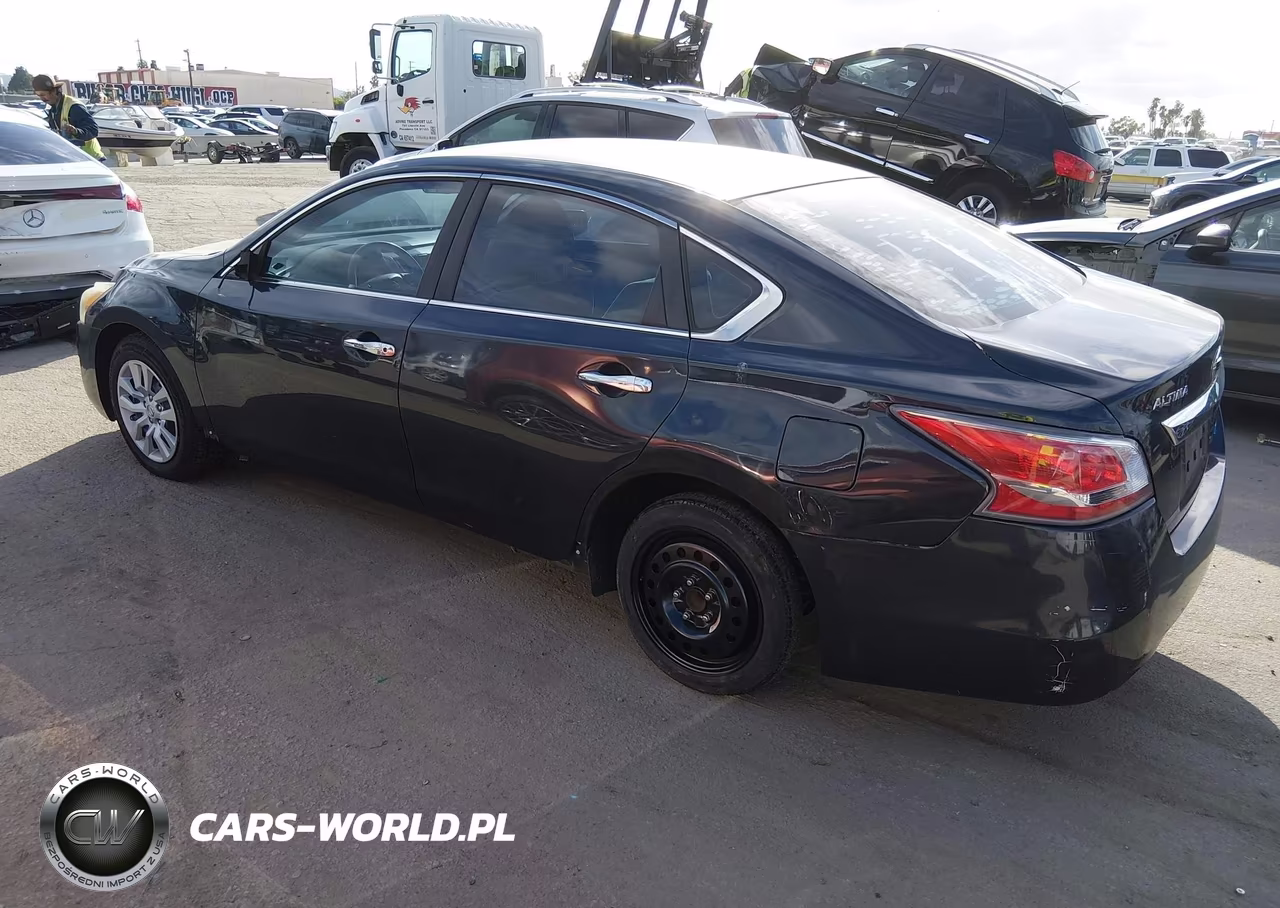 2014 Nissan Altima 2.5 S VIN:1N4AL3AP8EN223685 - 3