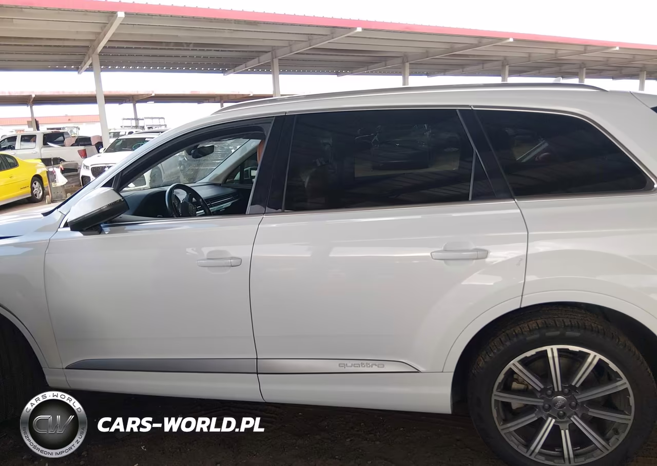 2017 Audi Q7 3.0T Premium VIN:WA1VAAF79HD030304 - 15