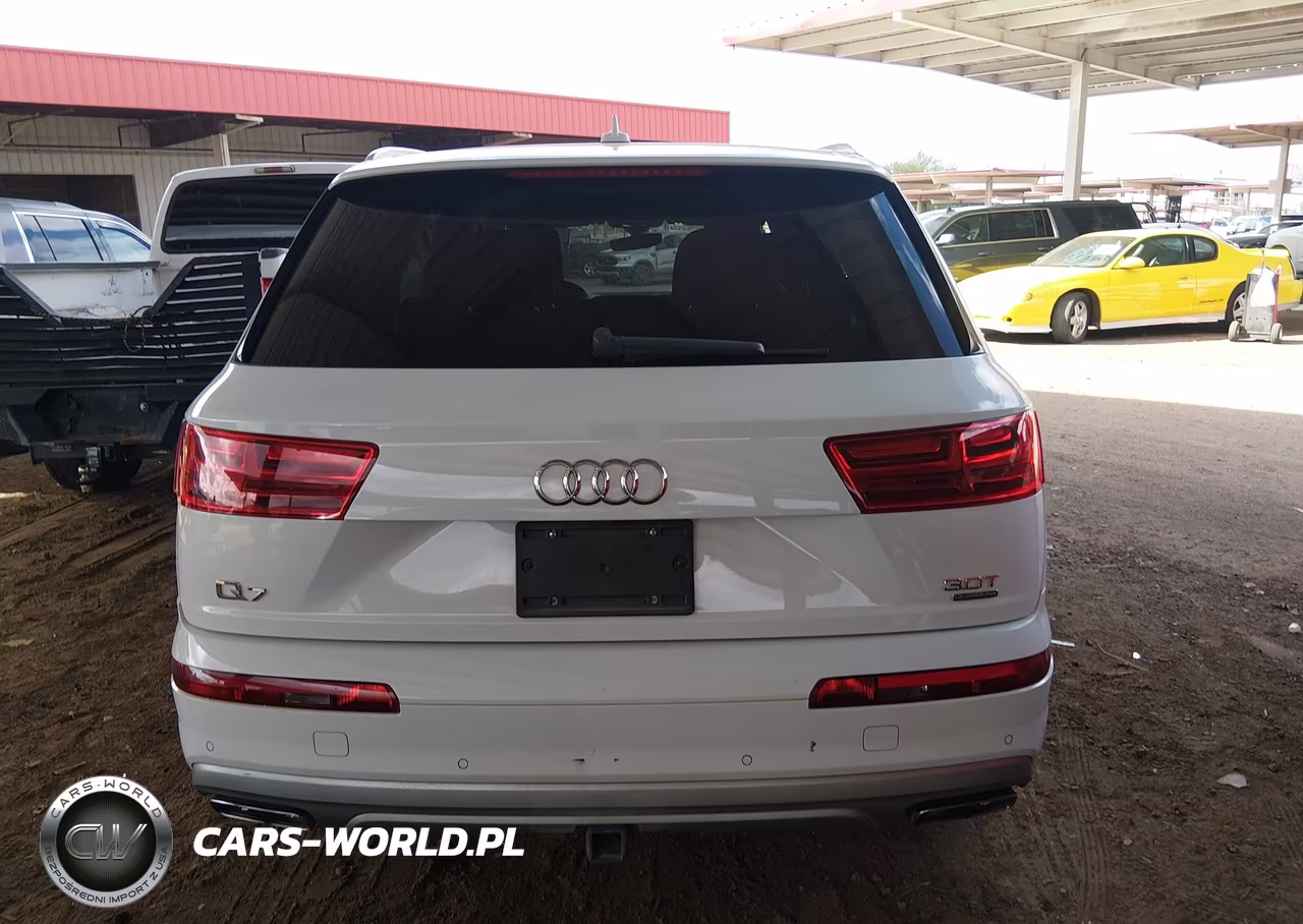 2017 Audi Q7 3.0T Premium VIN:WA1VAAF79HD030304 - 17