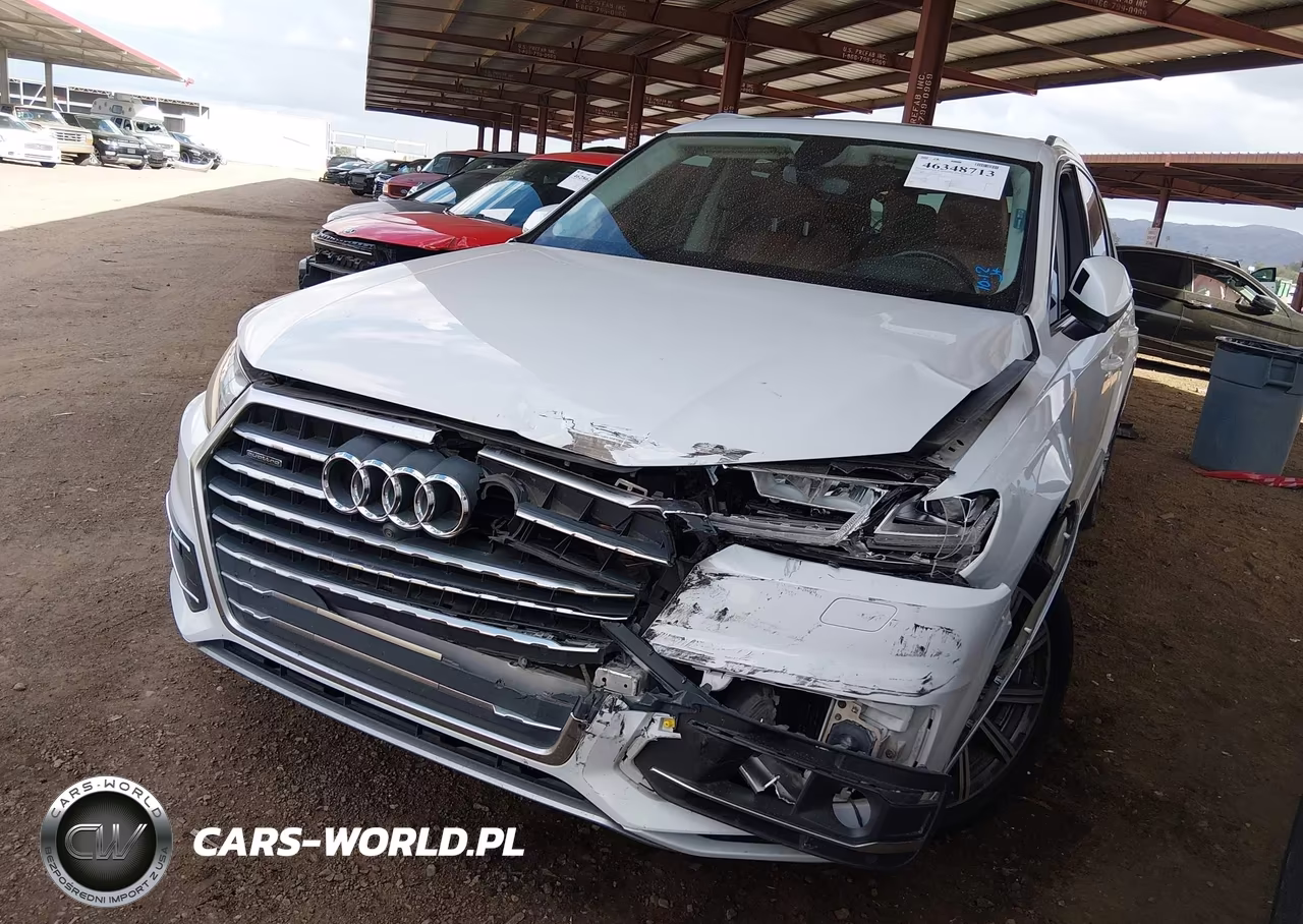 2017 Audi Q7 3.0T Premium VIN:WA1VAAF79HD030304 - 2