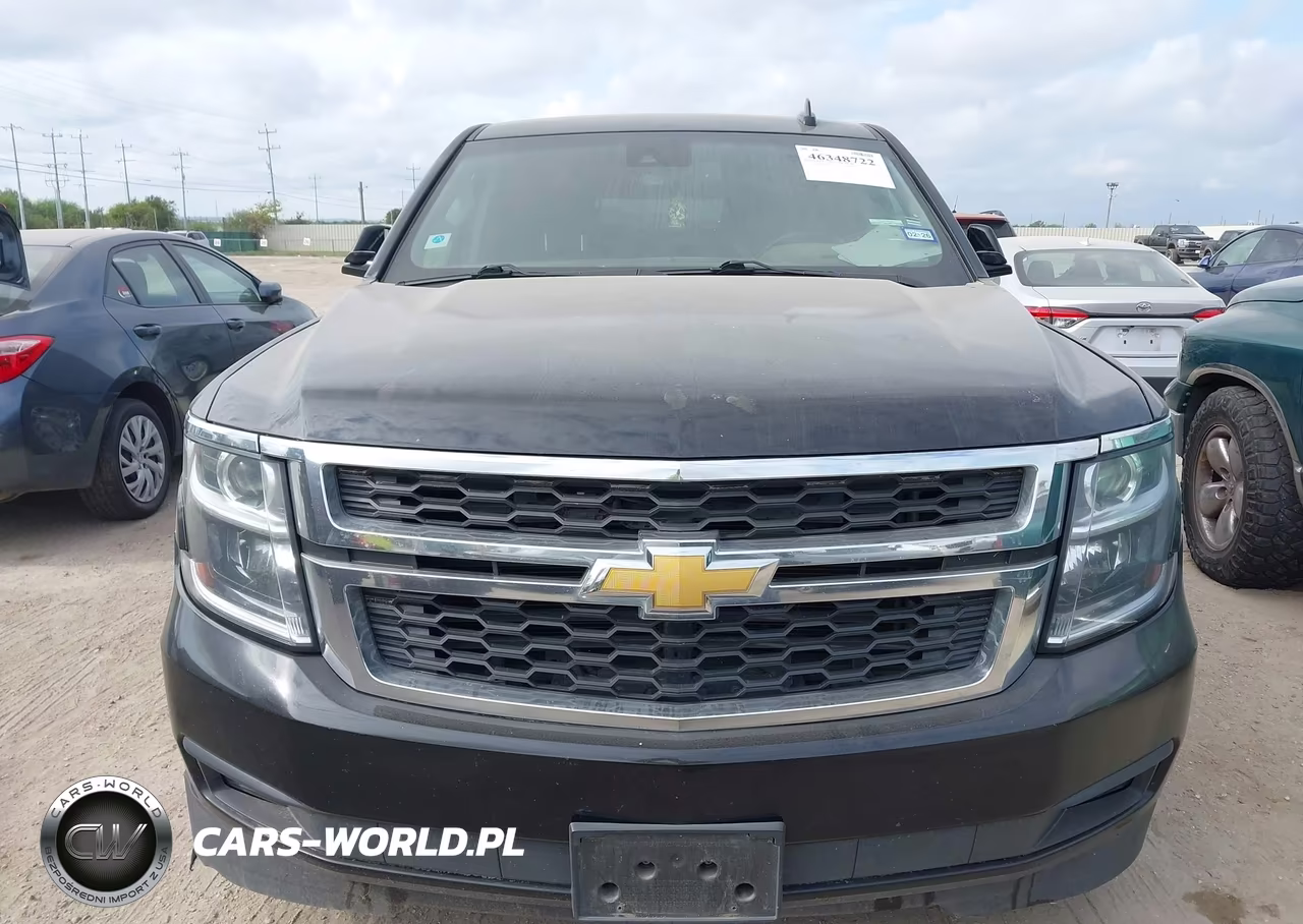 2018 Chevrolet Suburban Lt VIN:1GNSCHKC5JR100931 - 12