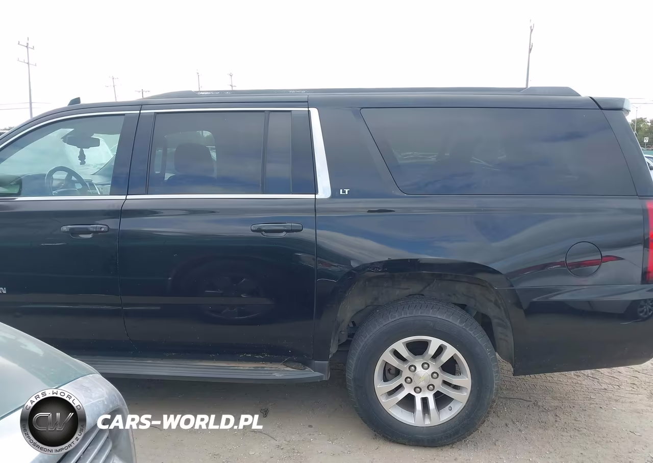 2018 Chevrolet Suburban Lt VIN:1GNSCHKC5JR100931 - 14