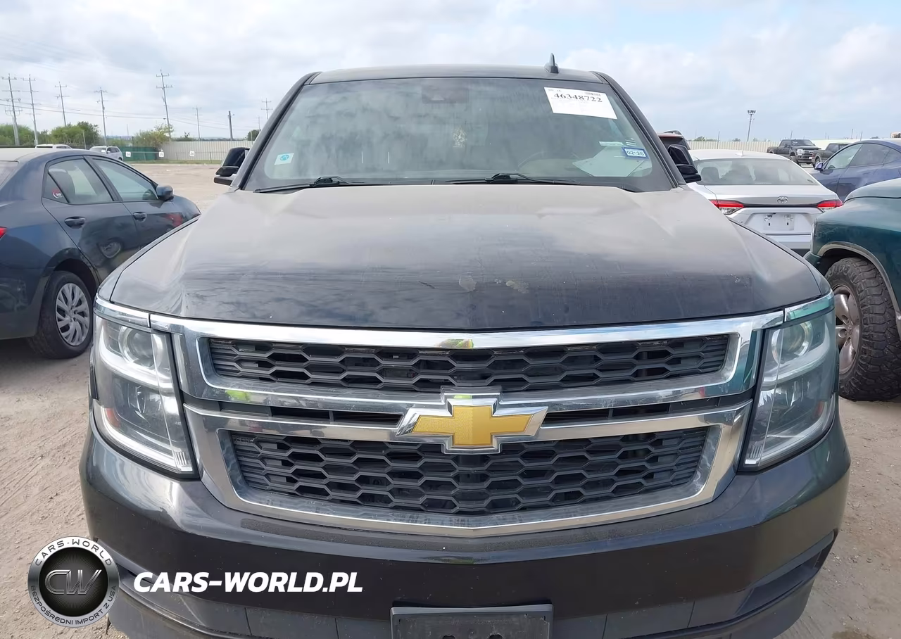 2018 Chevrolet Suburban Lt VIN:1GNSCHKC5JR100931 - 6