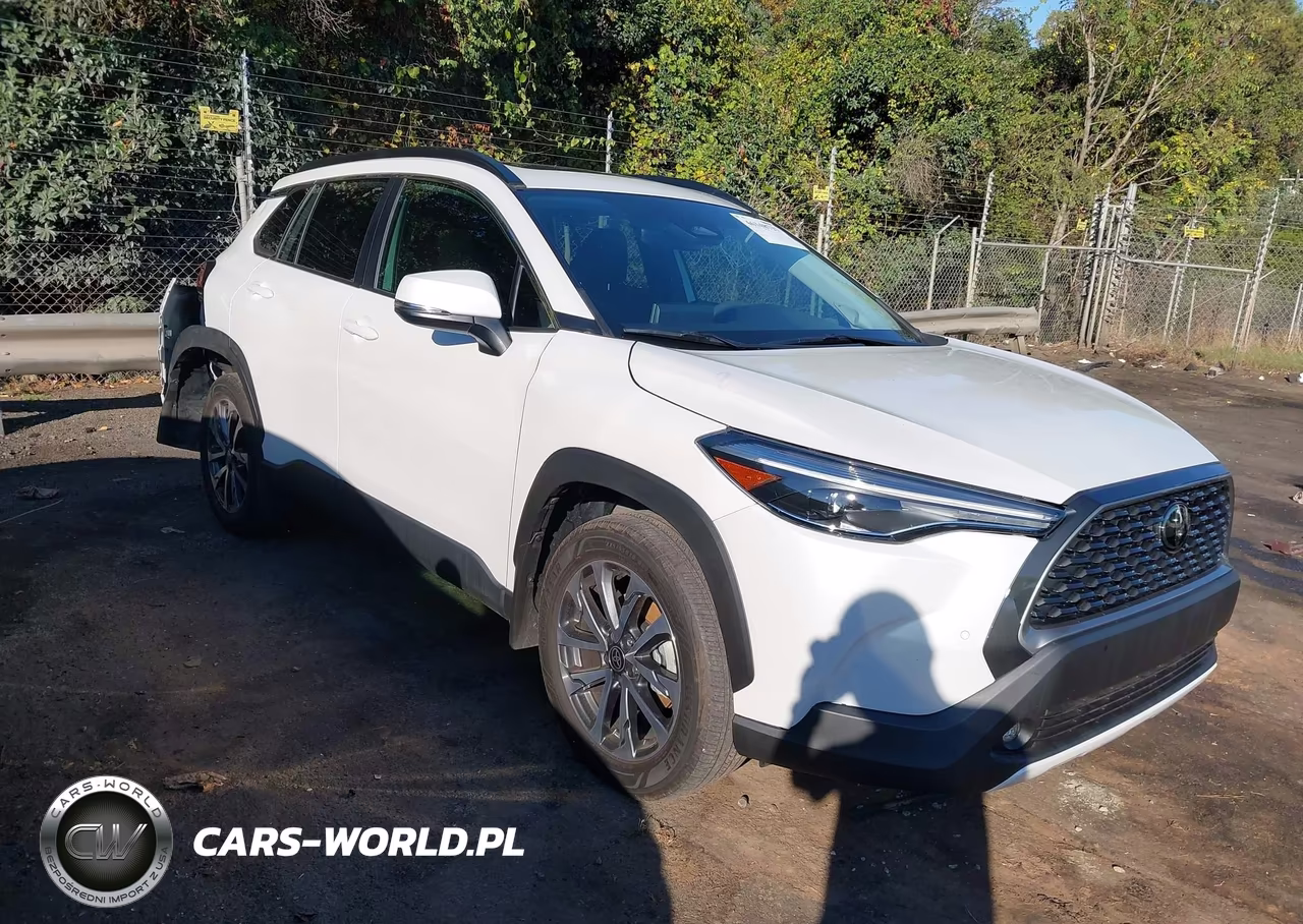 2023 Toyota Corolla Cross Xle