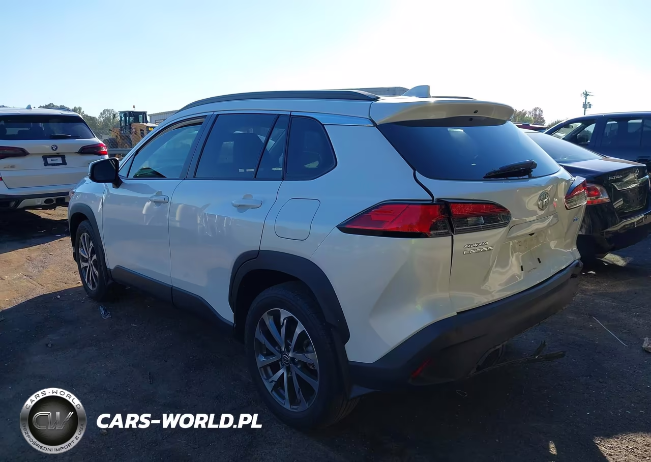 2023 Toyota Corolla Cross Xle VIN:7MUDAAAG4PV067634 - 3