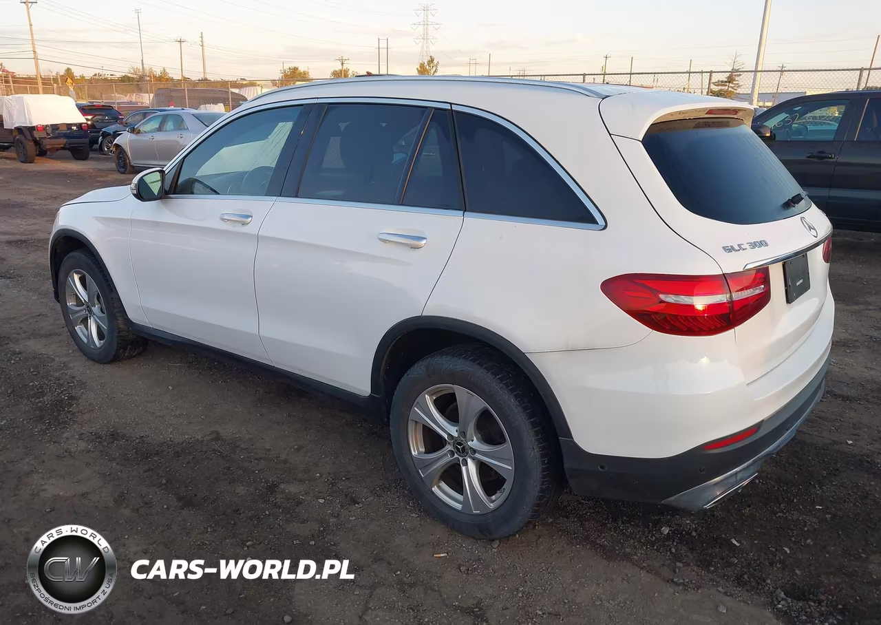 2018 Mercedes-Benz Glc 300 4Matic VIN:WDC0G4KB5JV045404 - 3