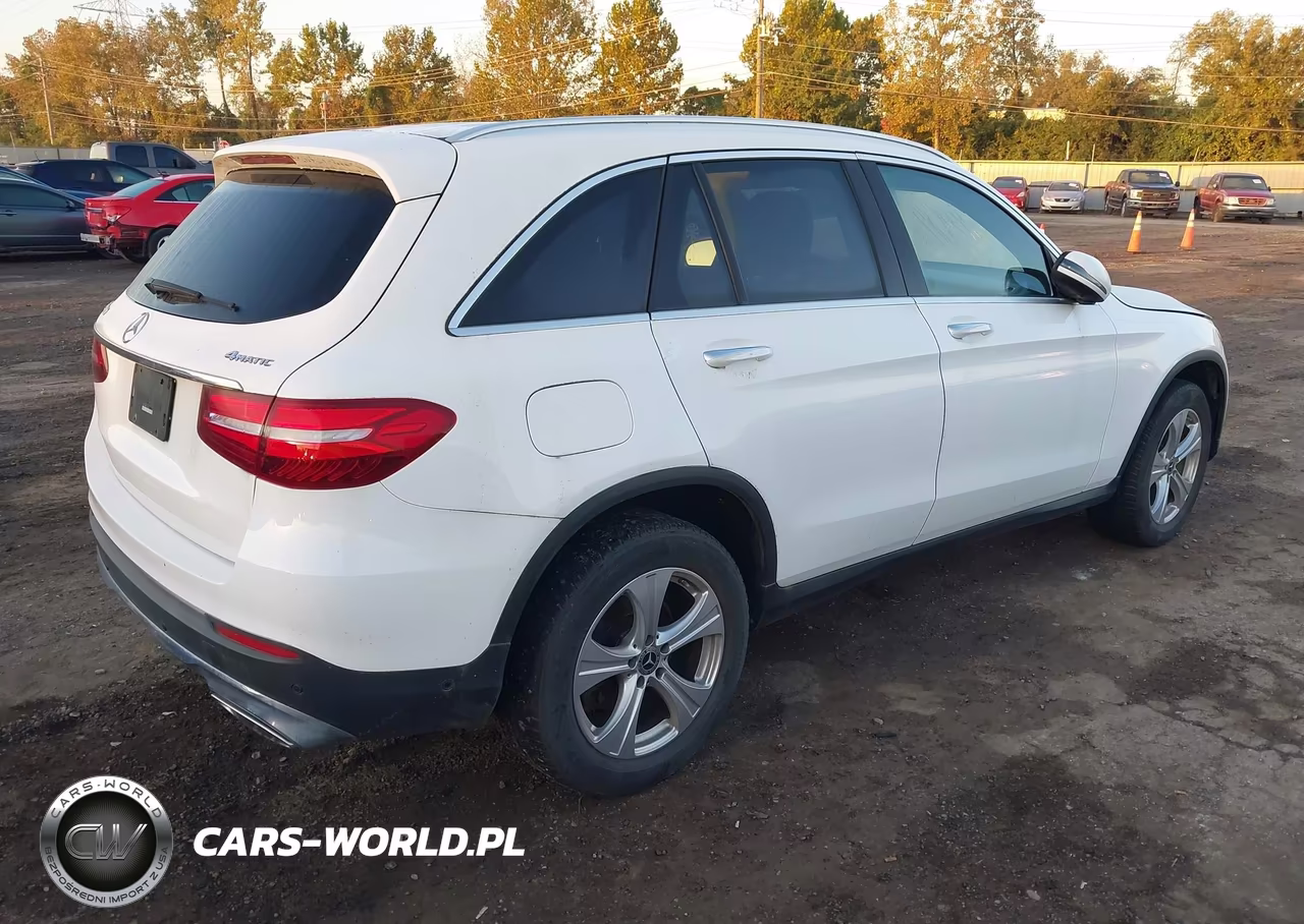 2018 Mercedes-Benz Glc 300 4Matic VIN:WDC0G4KB5JV045404 - 4