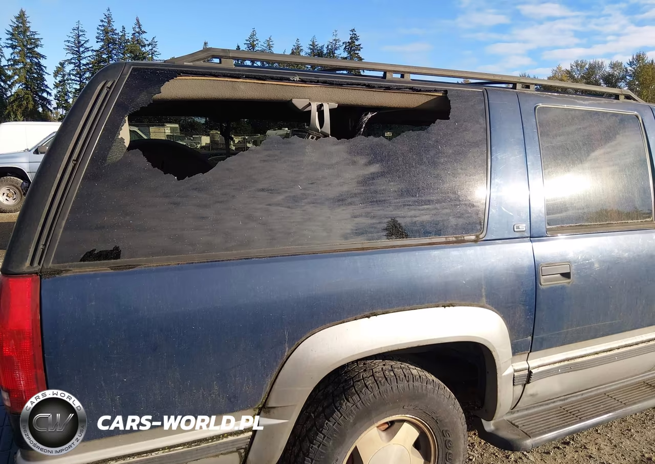 1999 Chevrolet Suburban K1500 VIN:1GNFK16R3XJ320778 - 6