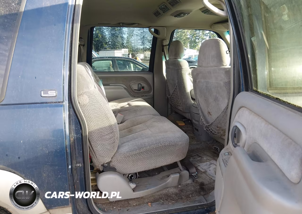 1999 Chevrolet Suburban K1500 VIN:1GNFK16R3XJ320778 - 8