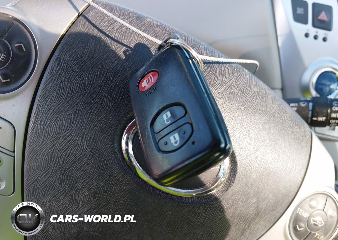 2012 Toyota Prius V Five VIN:JTDZN3EU2C3041349 - 11