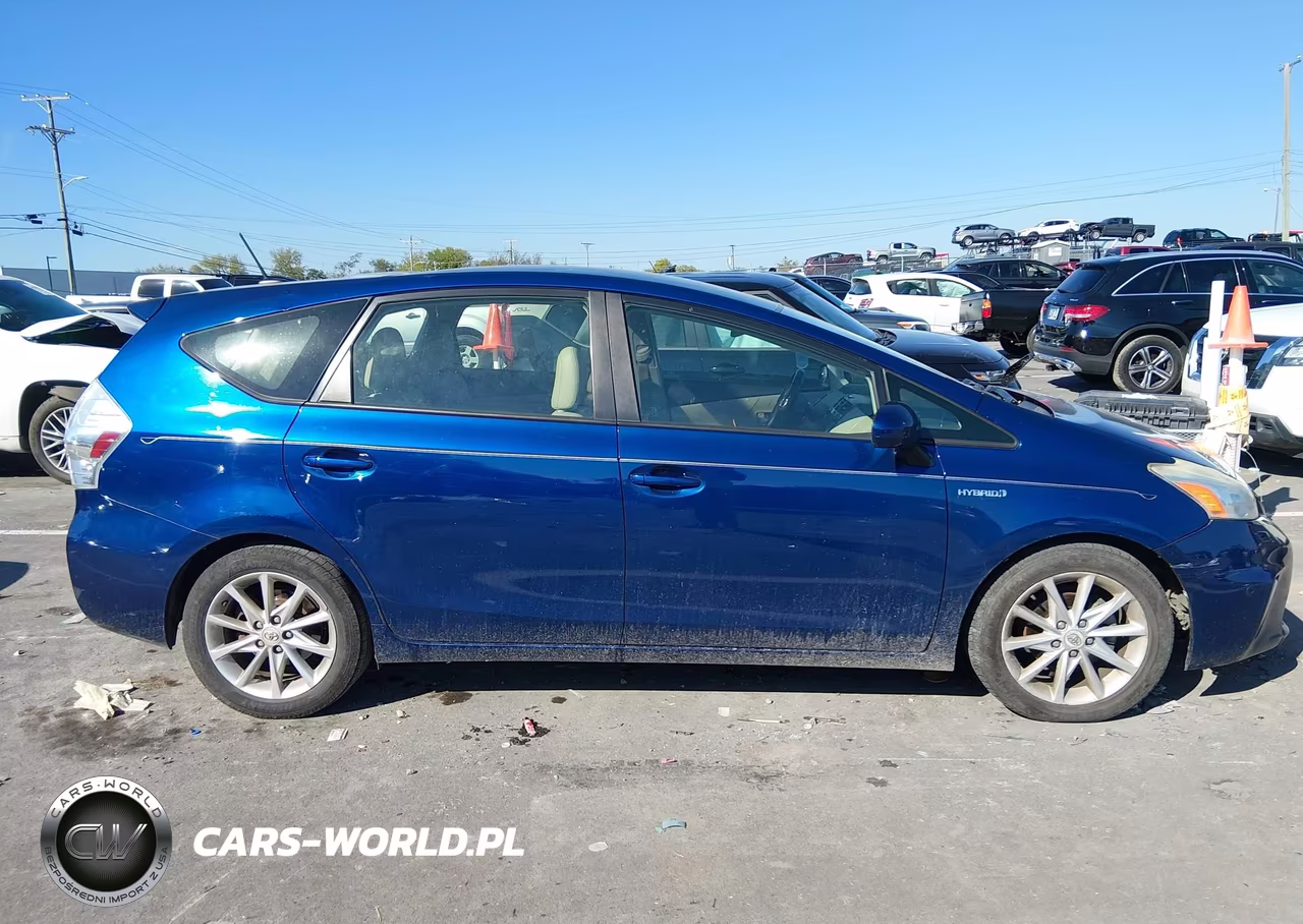2012 Toyota Prius V Five VIN:JTDZN3EU2C3041349 - 13