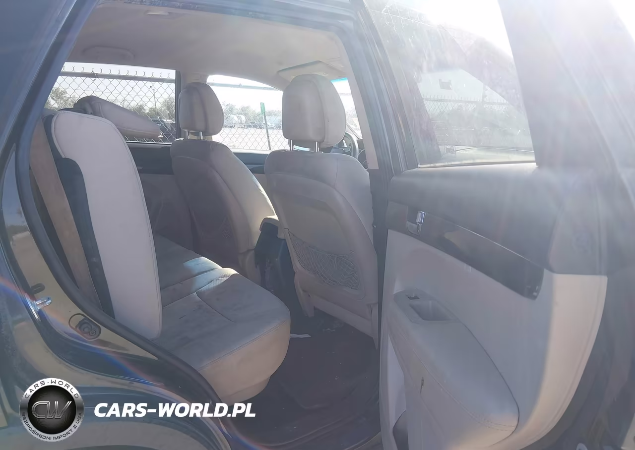 2012 Kia Sorento Lx VIN:5XYKT4A14CG212980 - 8