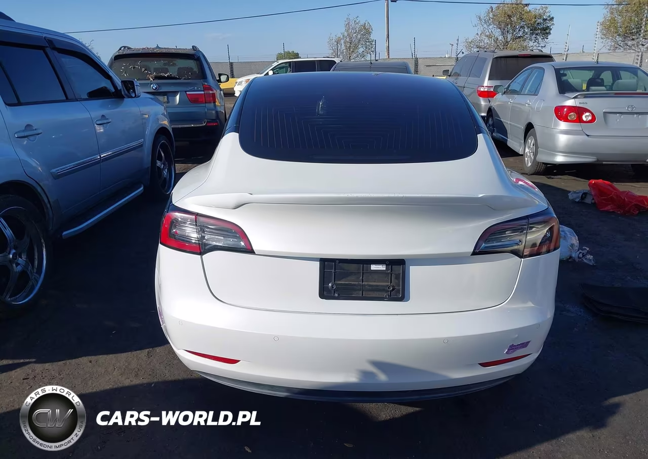 2019 Tesla Model 3 VIN:5YJ3E1EB6KF150486 - 16