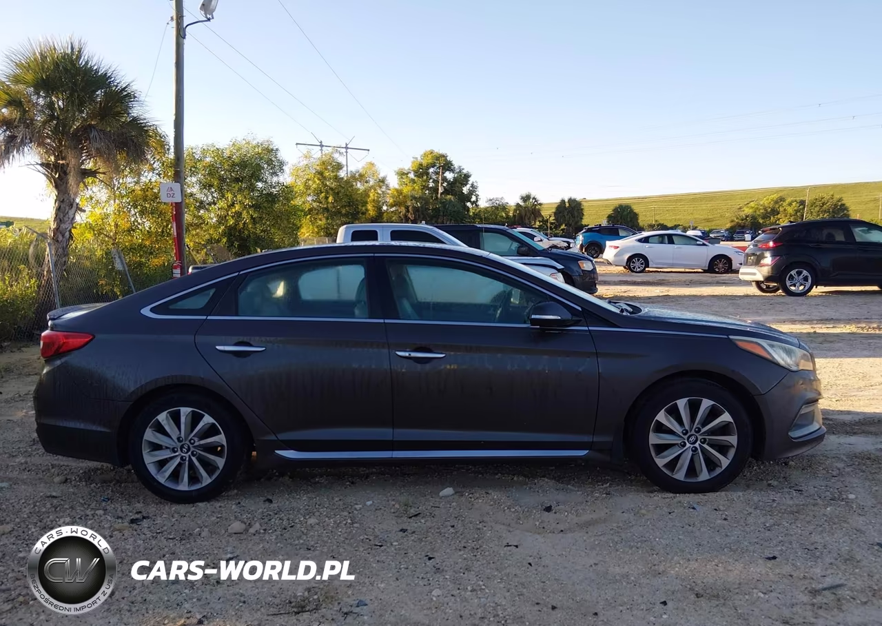 2015 Hyundai Sonata Sport VIN:5NPE34AFXFH198508 - 13
