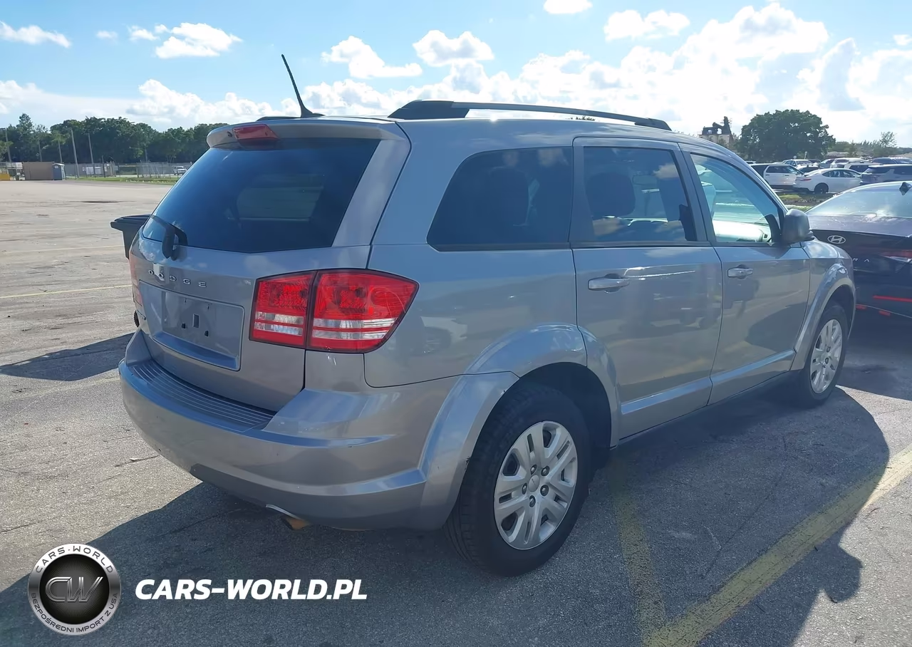 2018 Dodge Journey Se VIN:3C4PDCAB8JT273129 - 4