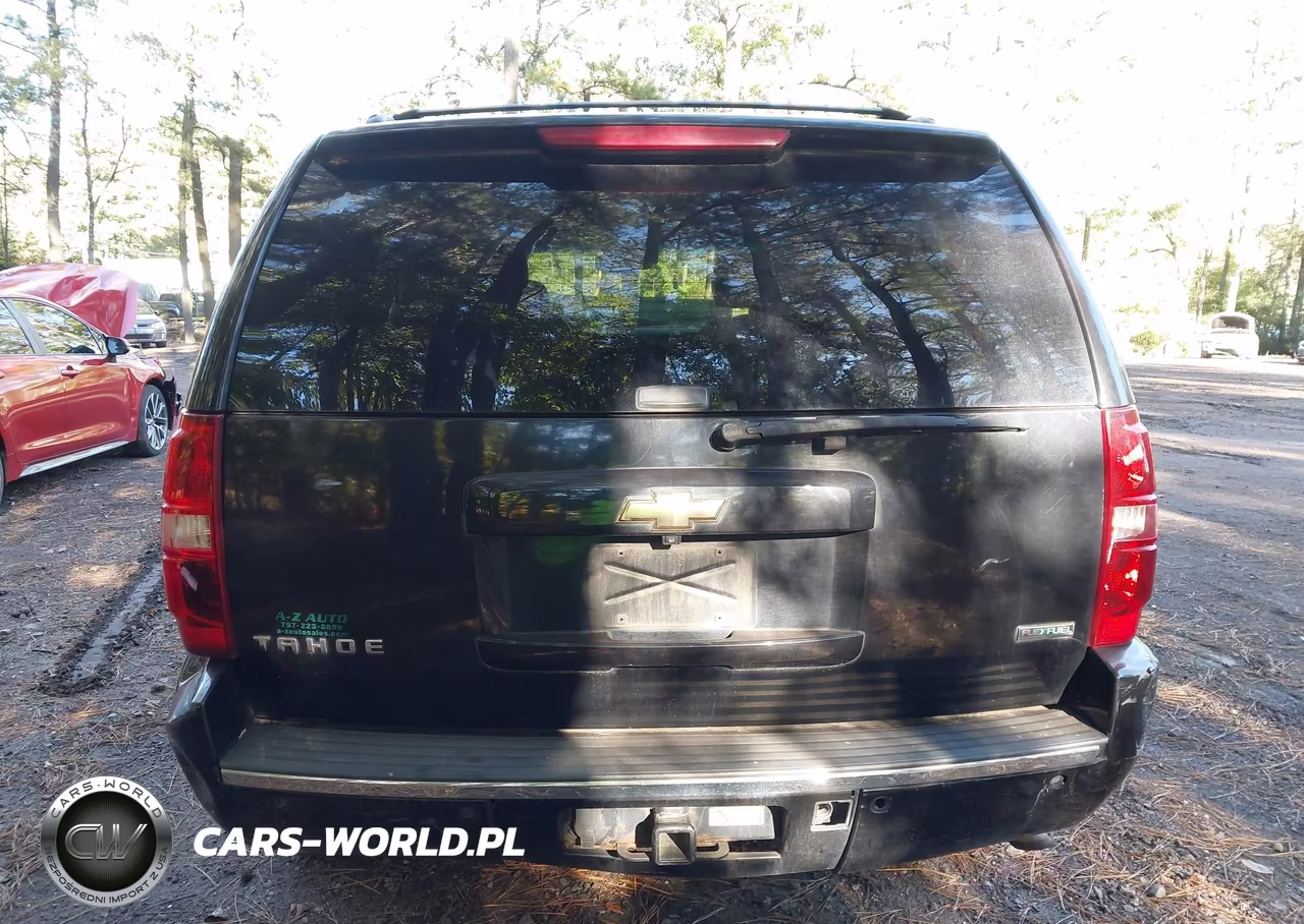 2010 Chevrolet Tahoe Ltz VIN:1GNUKCE01AR108122 - 16
