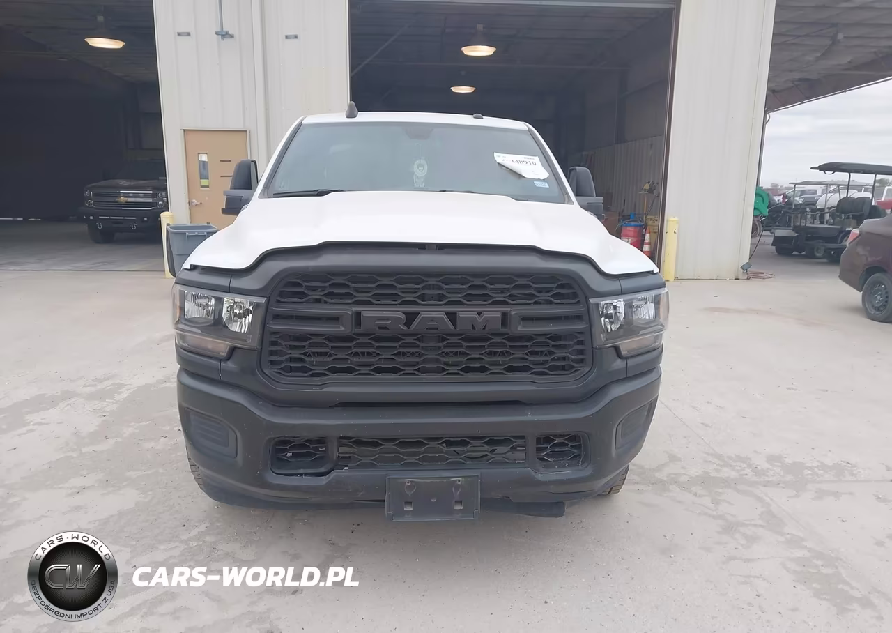 2024 Ram 2500 Tradesman 4X2 8' Box VIN:3C6UR4HJ3RG225895 - 13