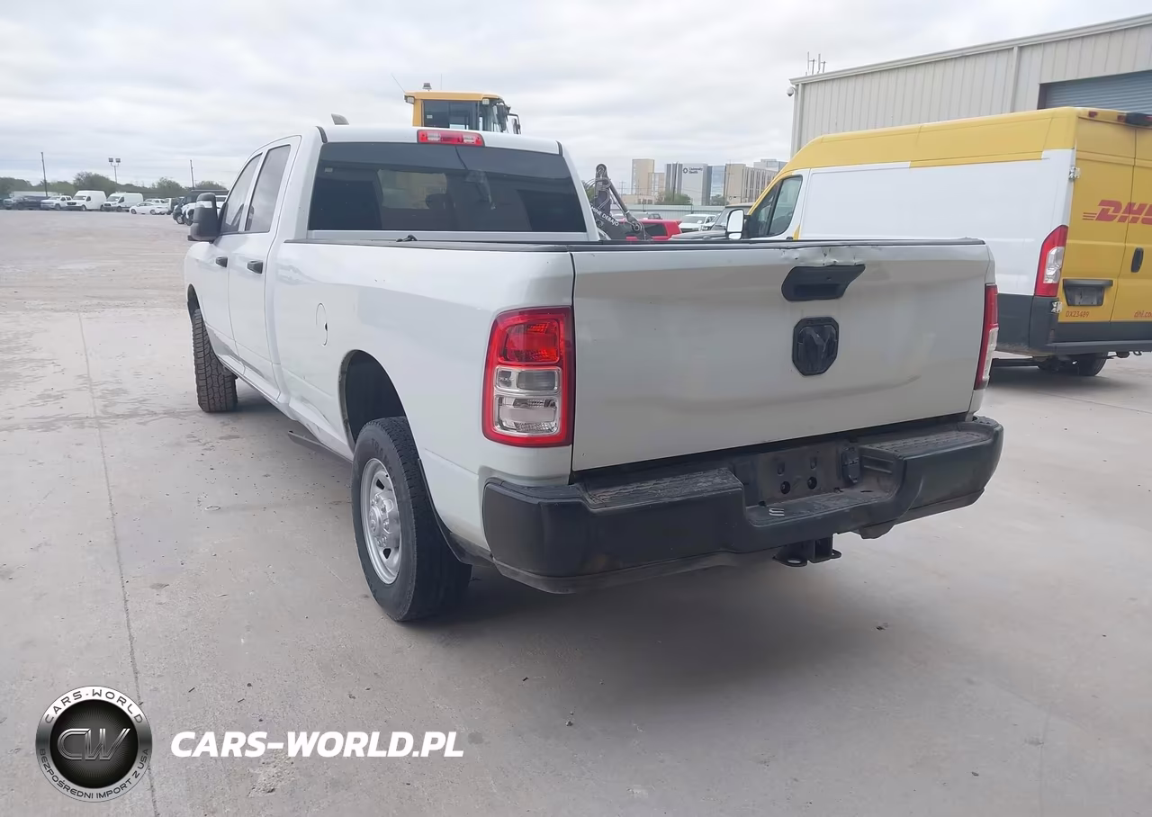 2024 Ram 2500 Tradesman 4X2 8' Box VIN:3C6UR4HJ3RG225895 - 3