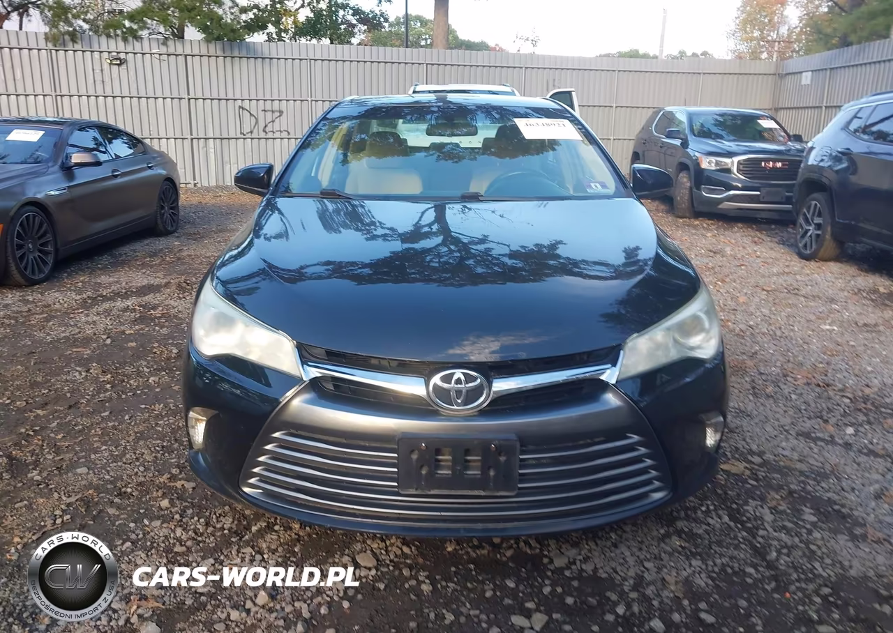 2015 Toyota Camry Le VIN:4T4BF1FK5FR513415 - 12