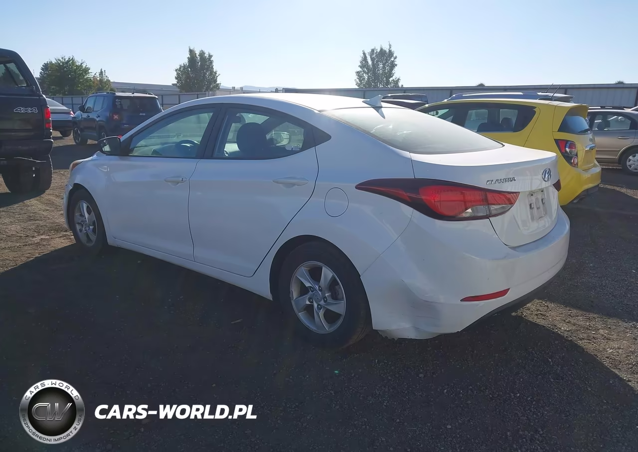 2014 Hyundai Elantra Se VIN:5NPDH4AE9EH502480 - 3