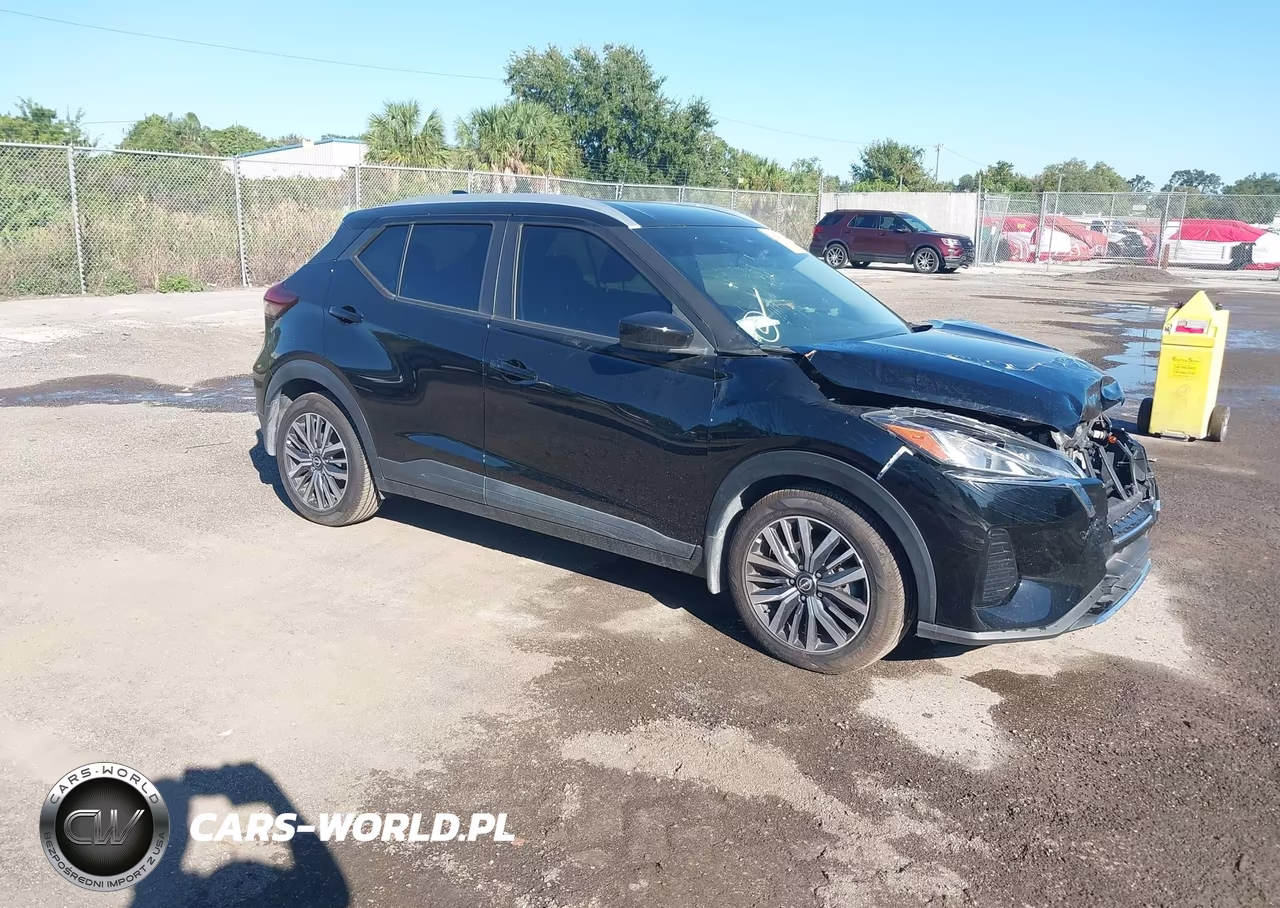 2023 Nissan Kicks Sv