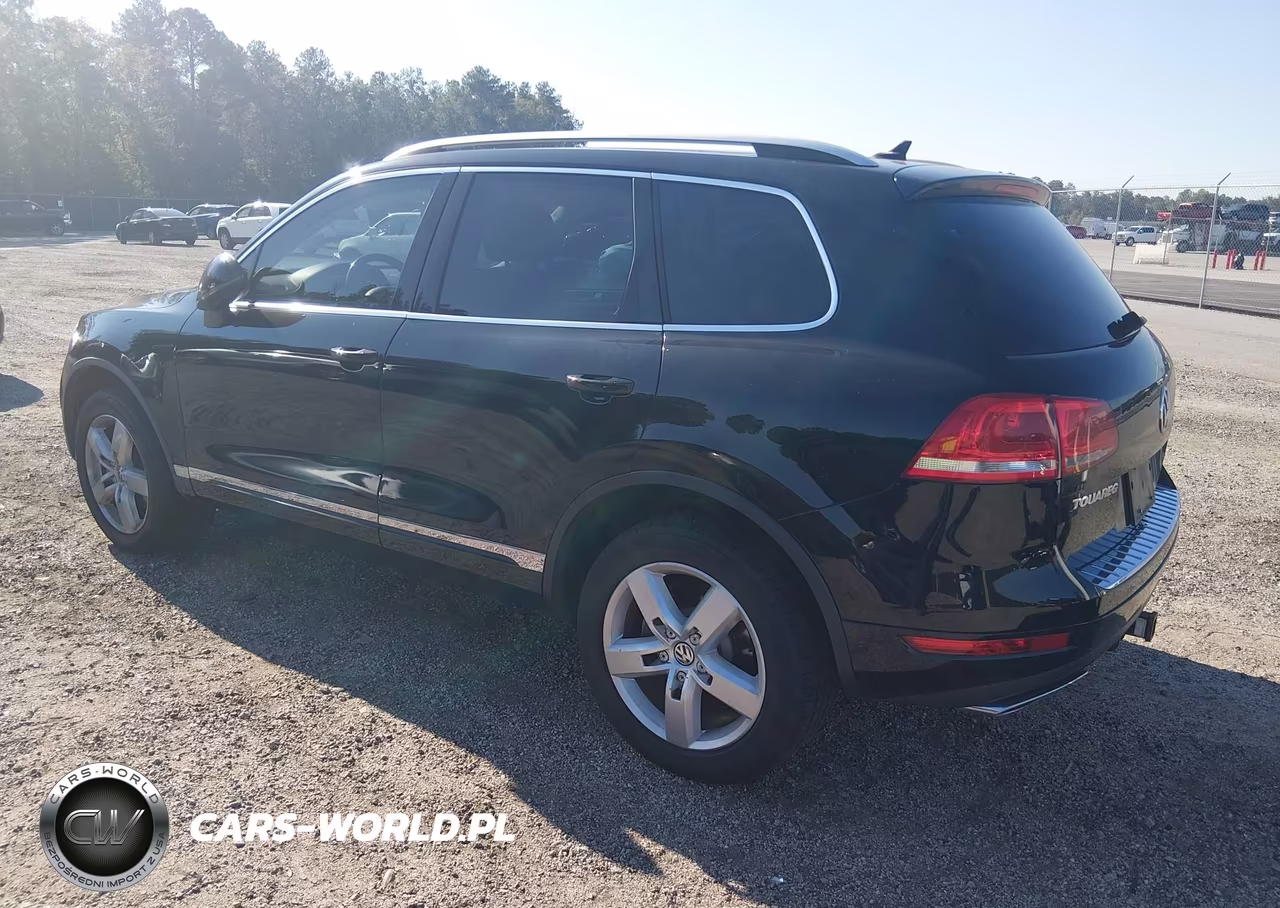 2011 Volkswagen Touareg Tdi Lux VIN:WVGFK9BP4BD006068 - 3