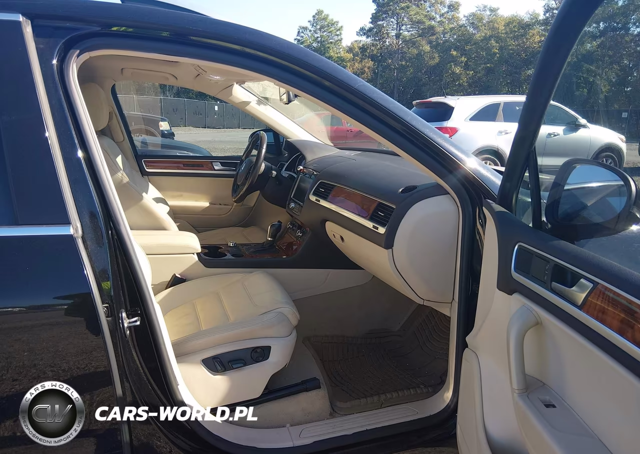 2011 Volkswagen Touareg Tdi Lux VIN:WVGFK9BP4BD006068 - 5