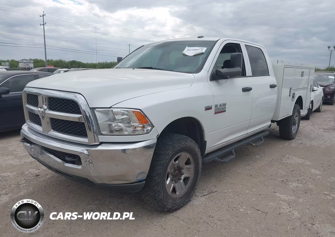2018 Ram 2500 Tradesman 4X4 8' Box VIN:3C6UR5HJ9JG358767 - 2