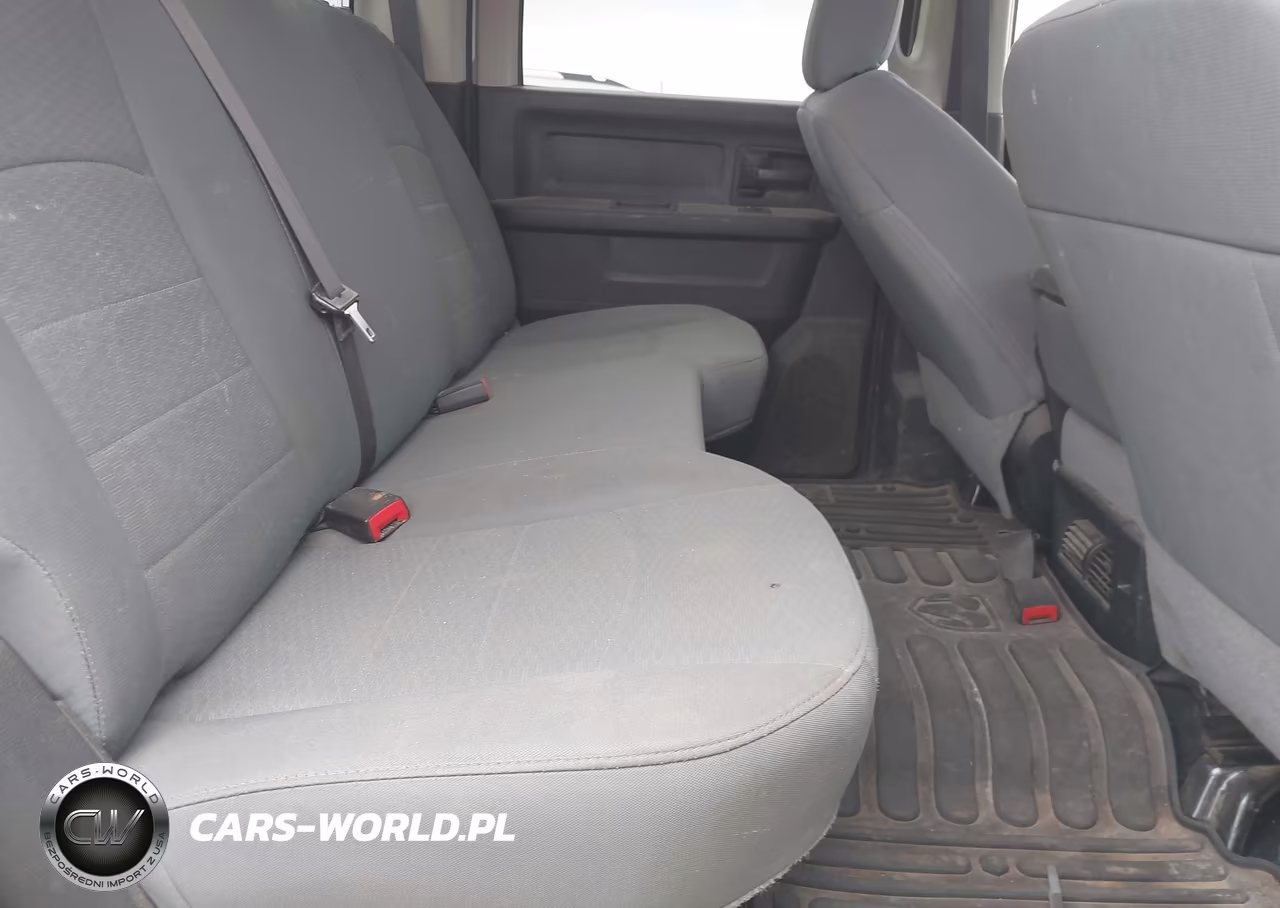 2018 Ram 2500 Tradesman 4X4 8' Box VIN:3C6UR5HJ9JG358767 - 8