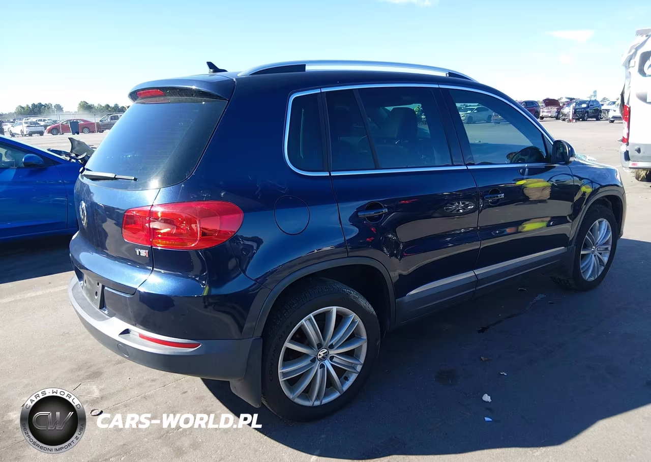 2016 Volkswagen Tiguan Se VIN:WVGAV7AX3GW530668 - 4