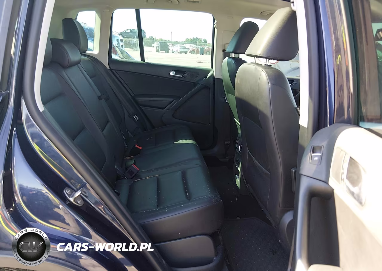 2016 Volkswagen Tiguan Se VIN:WVGAV7AX3GW530668 - 8