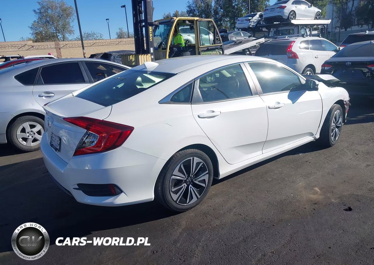 2018 Honda Civic Ex-T VIN:JHMFC1F47JX020271 - 4