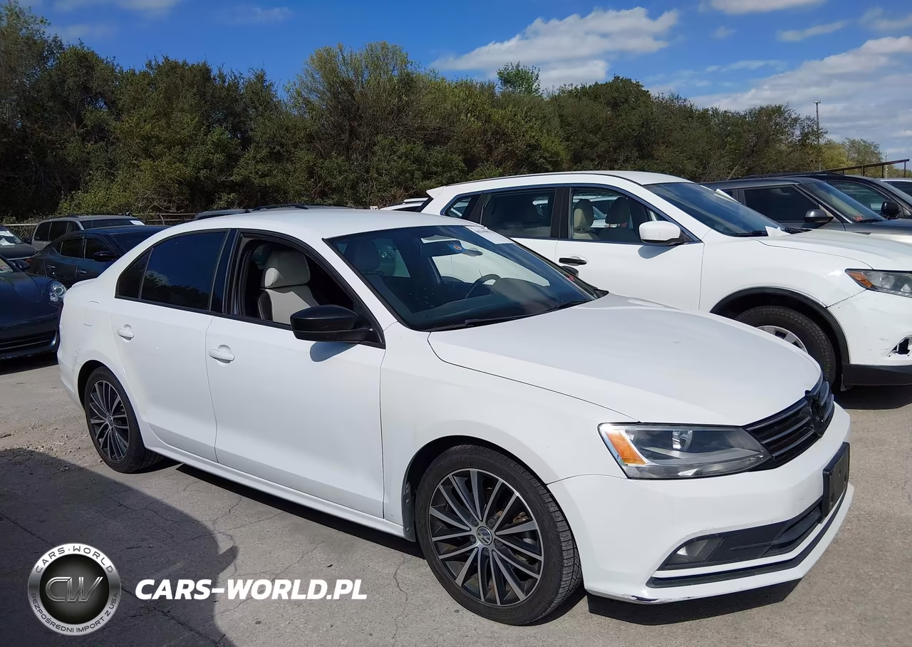 2016 Volkswagen Jetta 1.8T Sport VIN:3VWD17AJ5GM376499 - 13