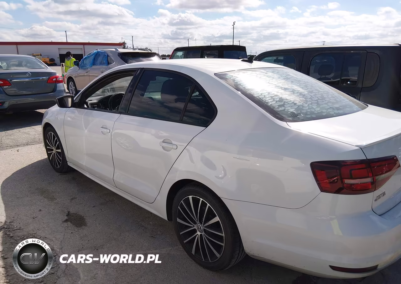 2016 Volkswagen Jetta 1.8T Sport VIN:3VWD17AJ5GM376499 - 14