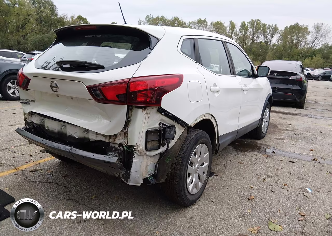 2019 Nissan Rogue Sport S VIN:JN1BJ1CP5KW228356 - 4