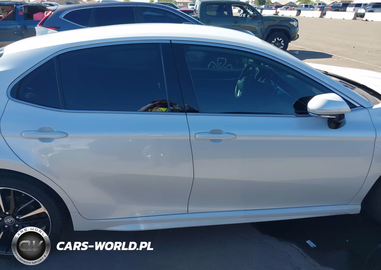 2019 Toyota Camry Xse VIN:4T1B61HKXKU749768 - 13