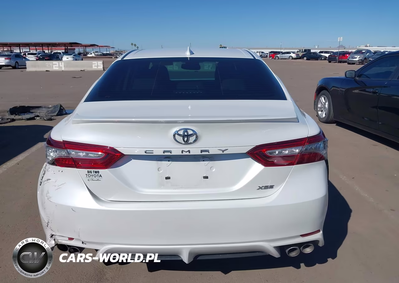 2019 Toyota Camry Xse VIN:4T1B61HKXKU749768 - 16