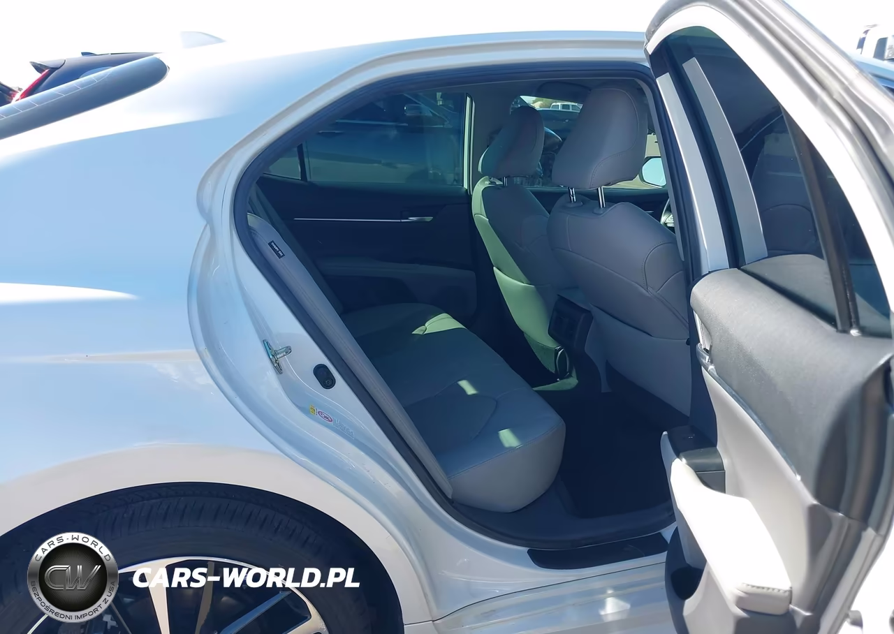 2019 Toyota Camry Xse VIN:4T1B61HKXKU749768 - 8