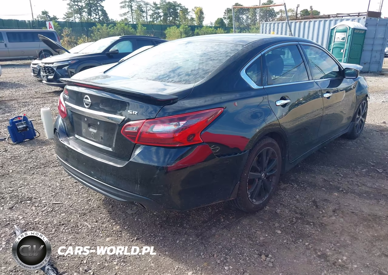 2017 Nissan Altima 2.5 Sr VIN:1N4AL3AP6HC260864 - 4