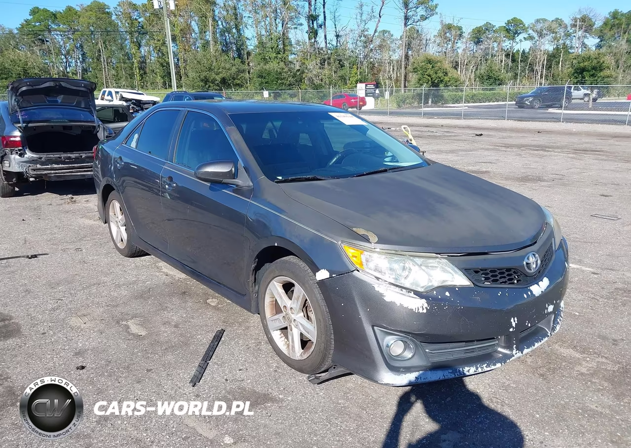 2014 Toyota Camry Se VIN:4T1BF1FK7EU788972 - 1