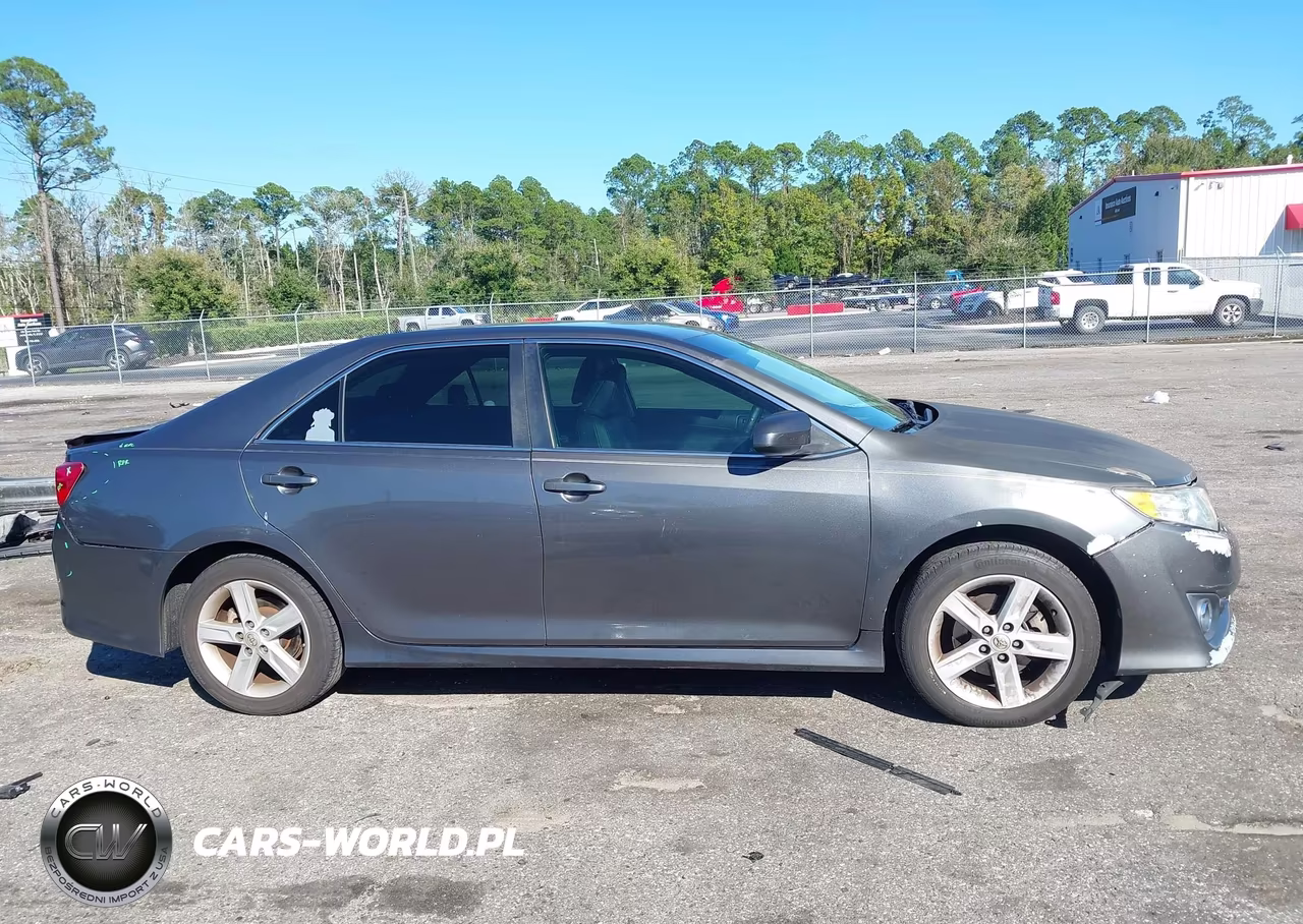 2014 Toyota Camry Se VIN:4T1BF1FK7EU788972 - 13