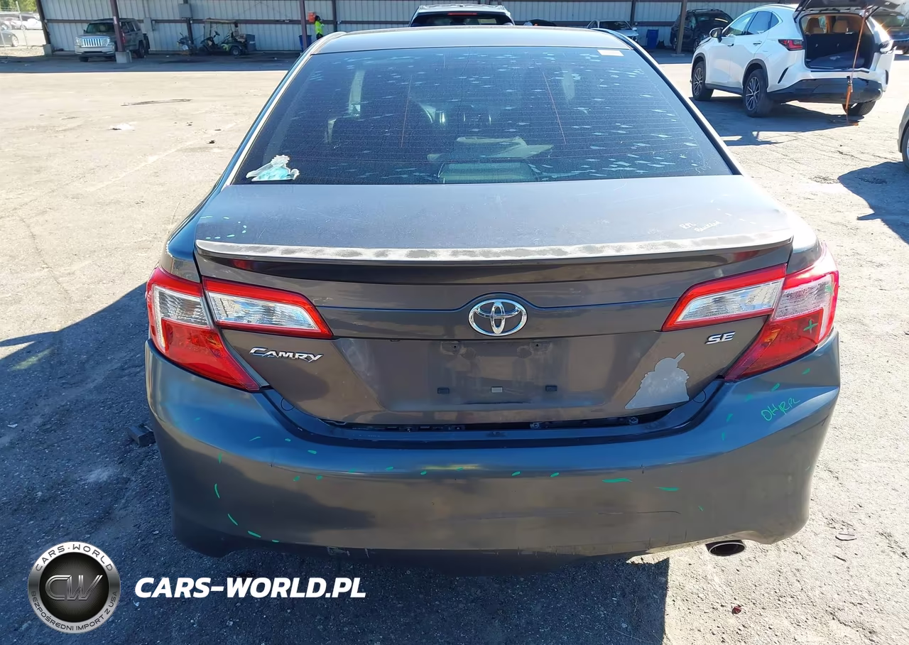2014 Toyota Camry Se VIN:4T1BF1FK7EU788972 - 16