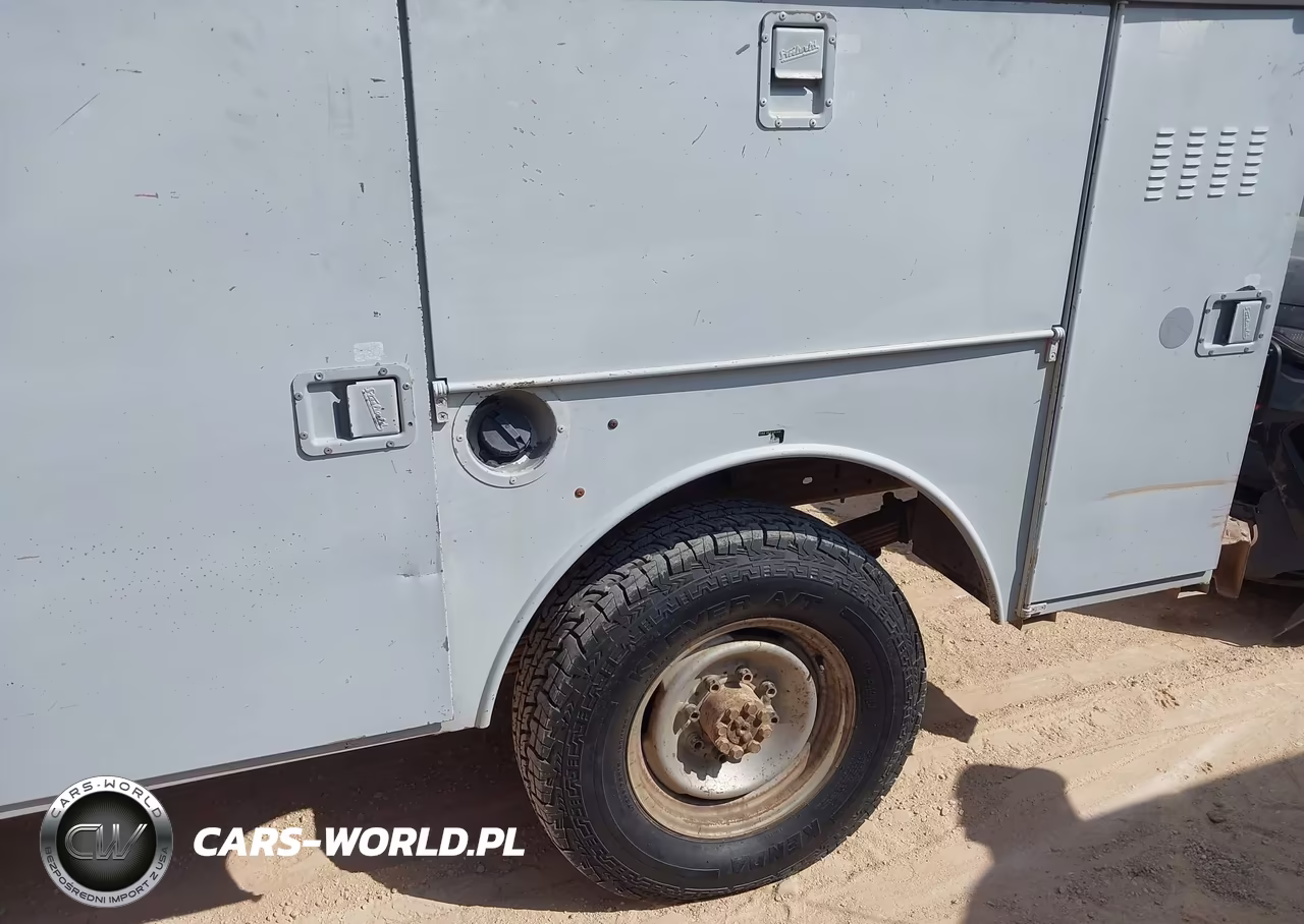 1998 Chevrolet C3500 Chassis VIN:1GBGC34R1WF028545 - 13