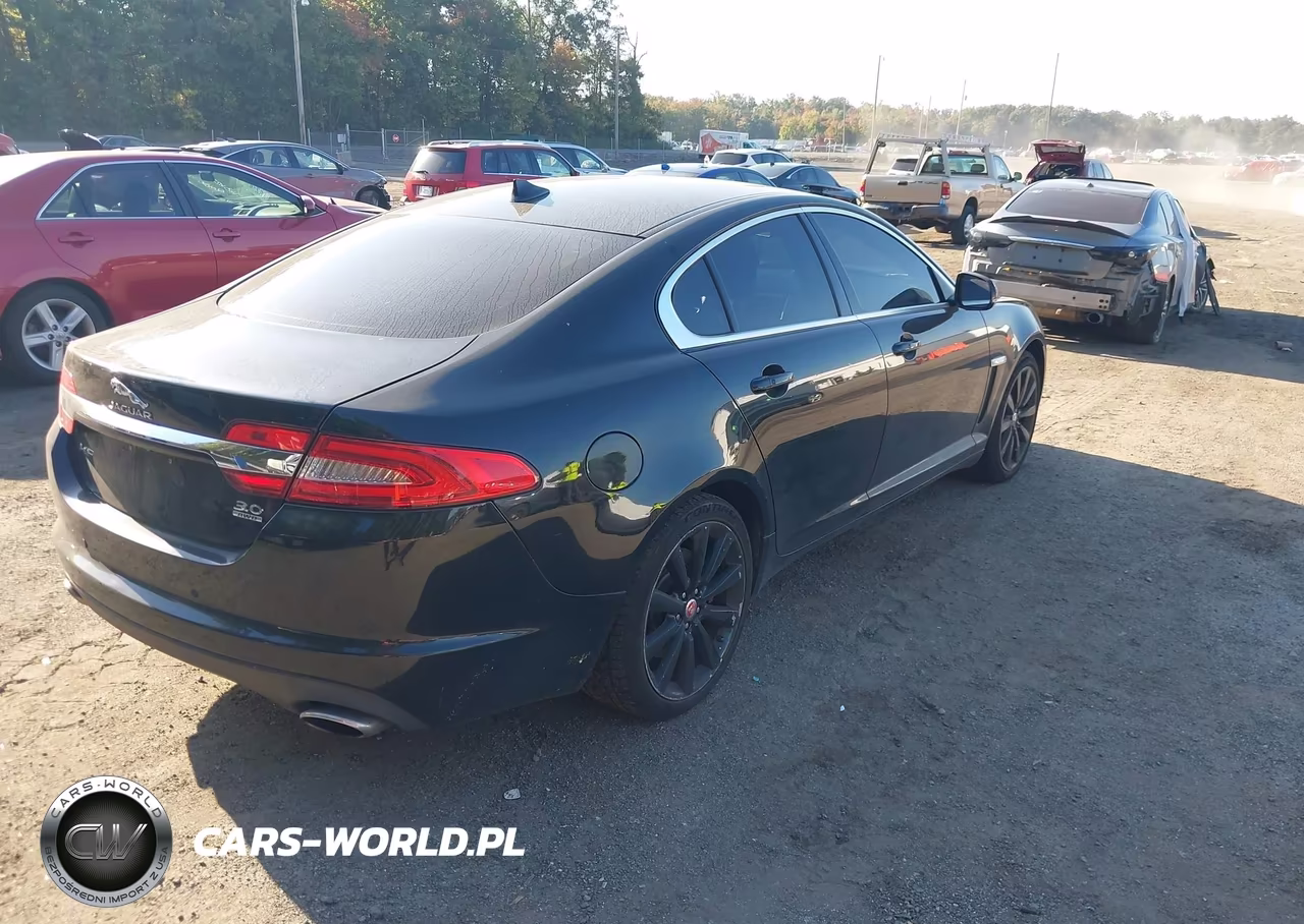 2014 Jaguar Xf V6 Sc VIN:SAJWJ0EF7E8U31790 - 4