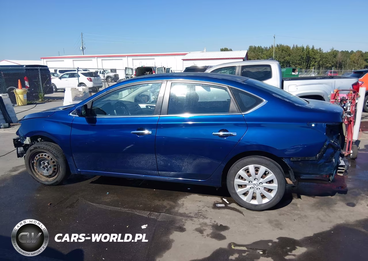 2016 Nissan Sentra S VIN:3N1AB7AP3GY231755 - 15